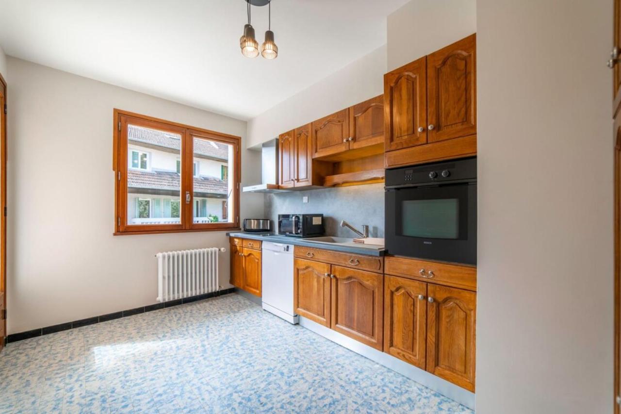 Appartement Pour 4 Personnes Proche Du Lac Sévrier Exterior foto